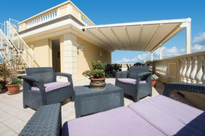 Гостиница Residence Colombo  Виареджо